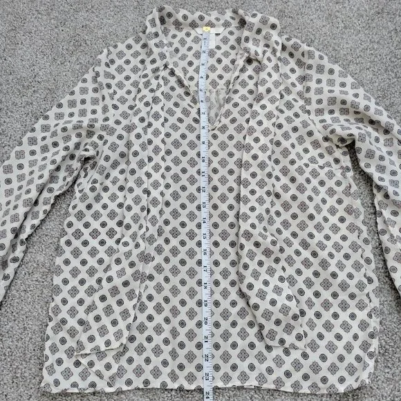 H&M Patterned Blouse with Ties Size 2 - Picture 11 of 16